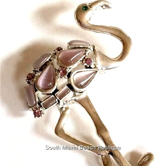 Vintage Flamingo Pin Brooch Silver Plated Purple Cats Eye Crystal Bird Ostrich - Picture 2 of 7